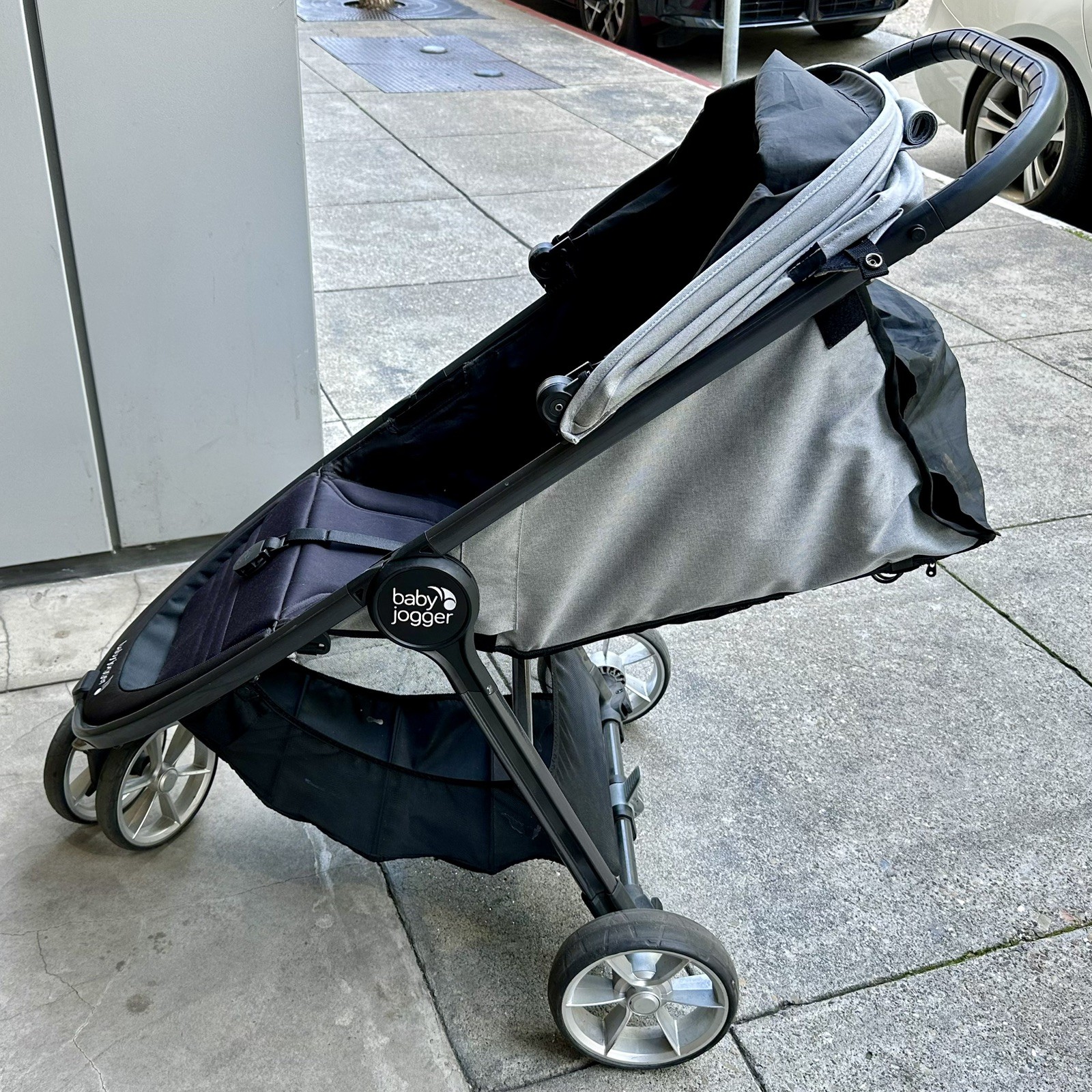Baby Jogger City Mini 2 Stroller with Chicco KeyFit 30 attachment