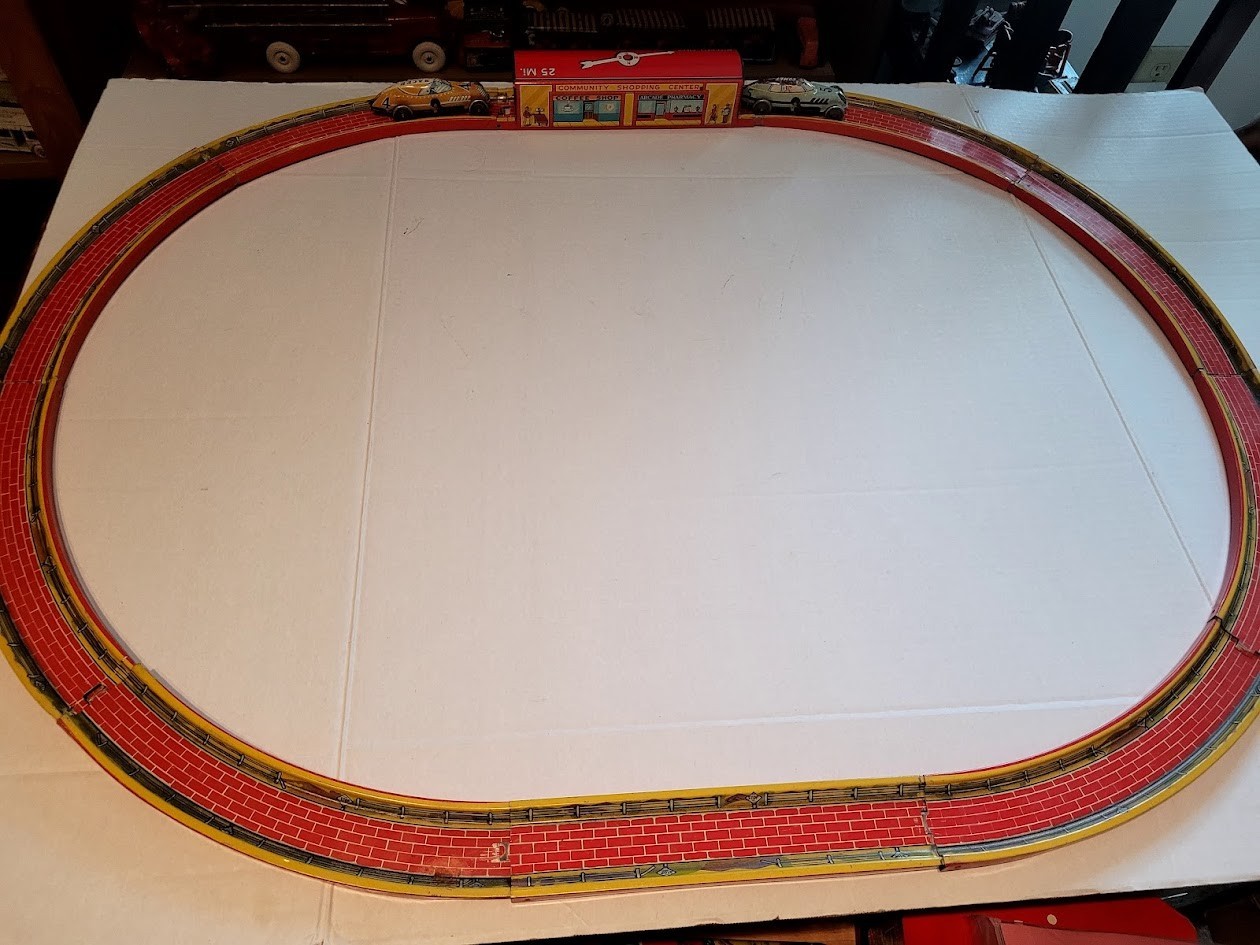 NICE SELDO SEEN Vintage 1930's MARX MYSTERY TUNNEL W/ TWO WIND UP CARS in BOX