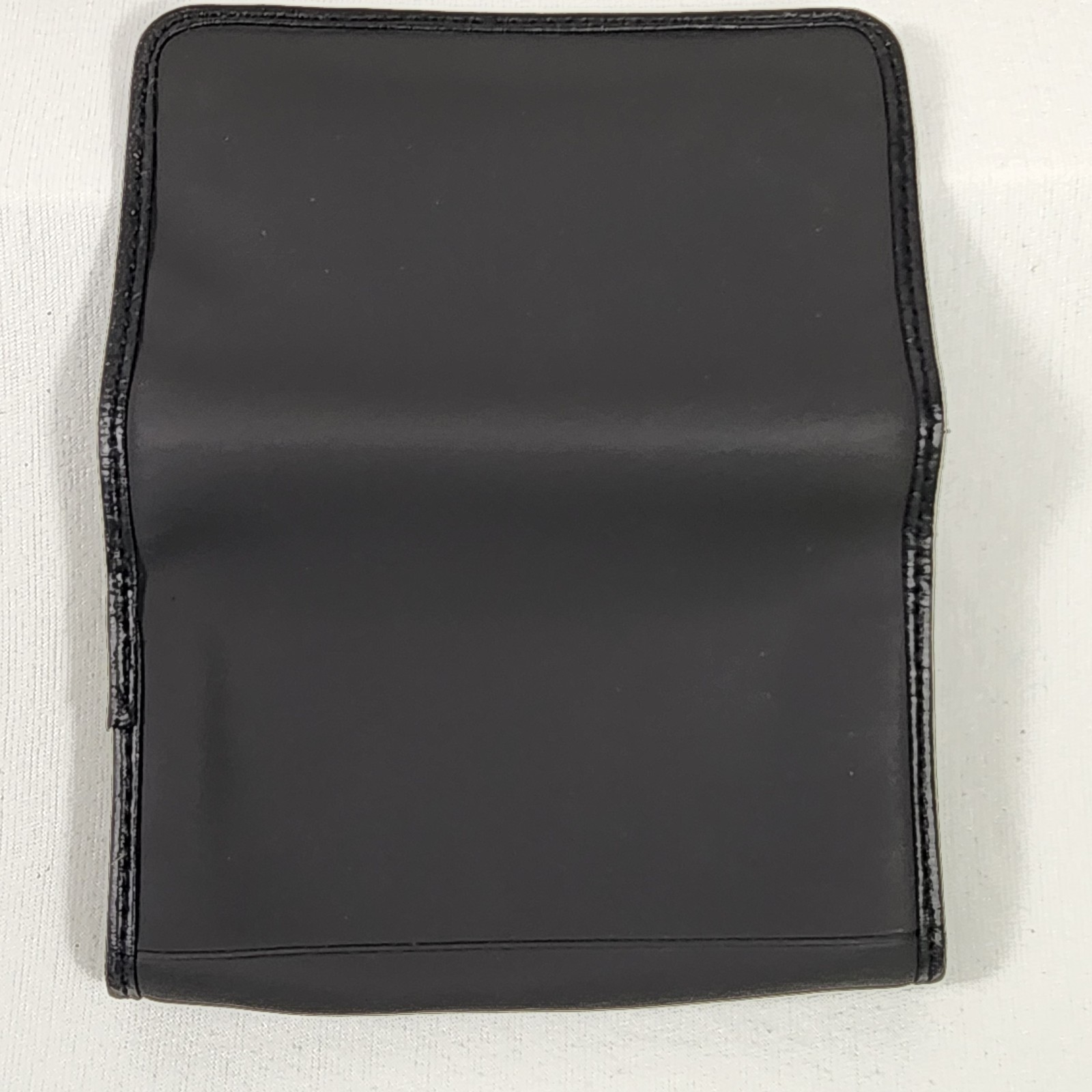 Grundig YB 300PE AM/FM 13 Band SW Shortwave Radio Works