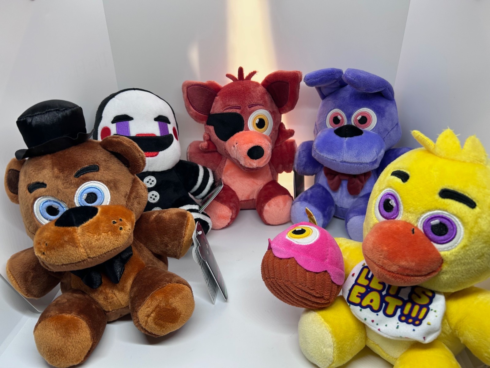 Five Nights at Freddy’s FNAF 2 Plush Jazwares 8" GITD COMPLETE SET OF 5 NWT