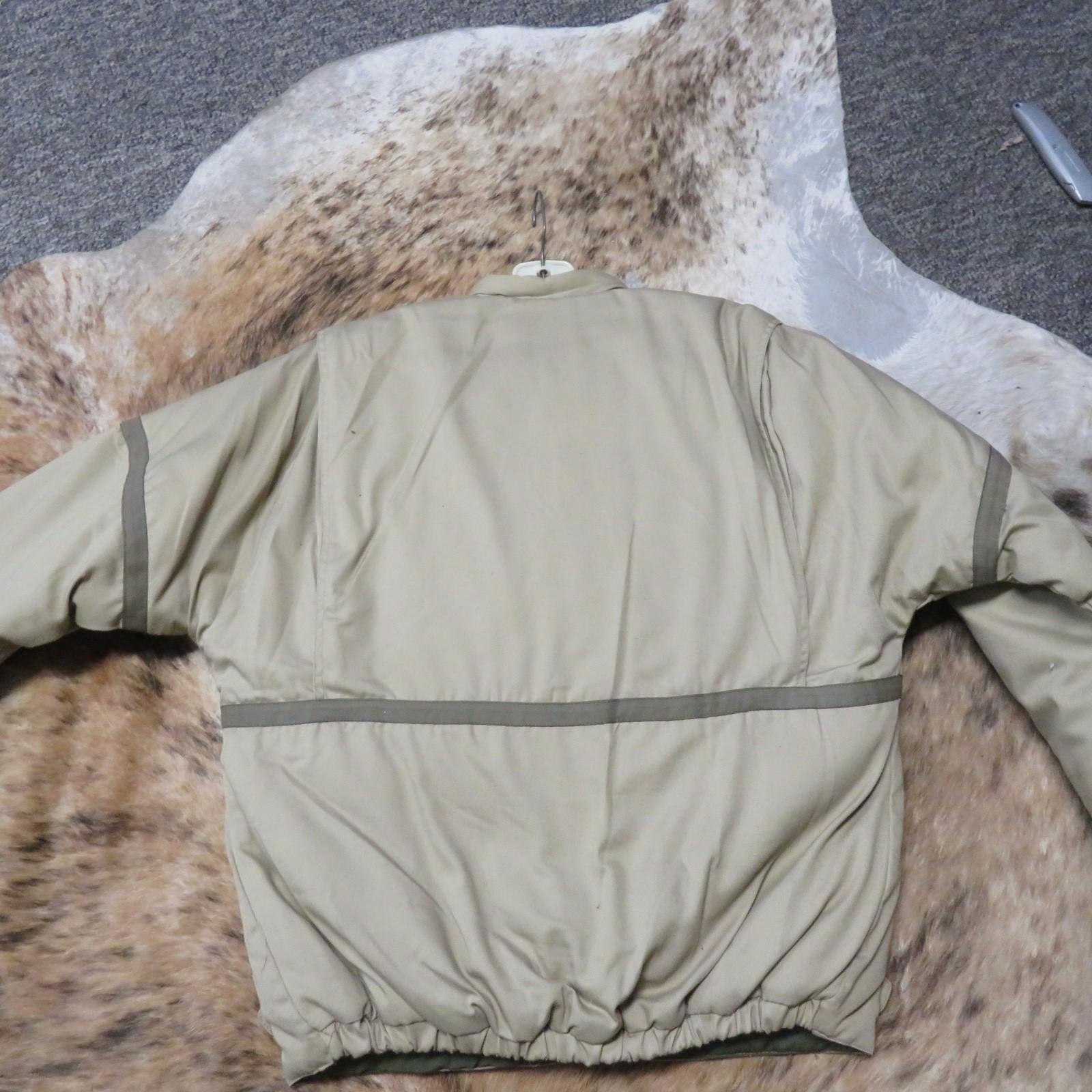 VTG MILITARY/CIVILIAN BULLET PROOF FULL SIZE JACKET LARGE
