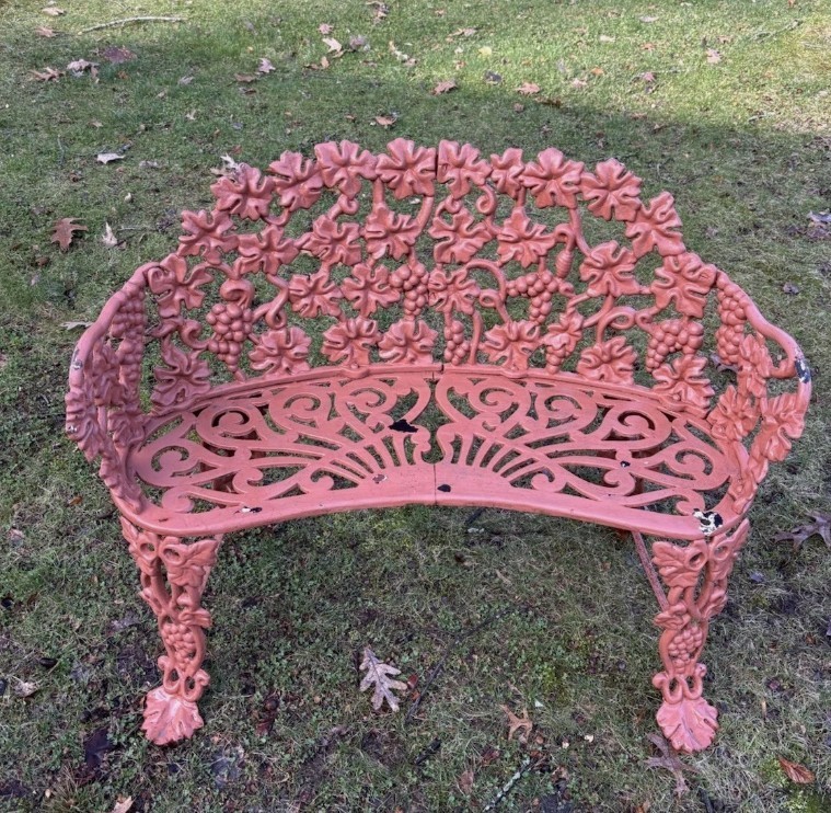 Vintage Victorian Grape Vine Cast Iron Patio Bistro Table GRIFFIN LEGS Garden