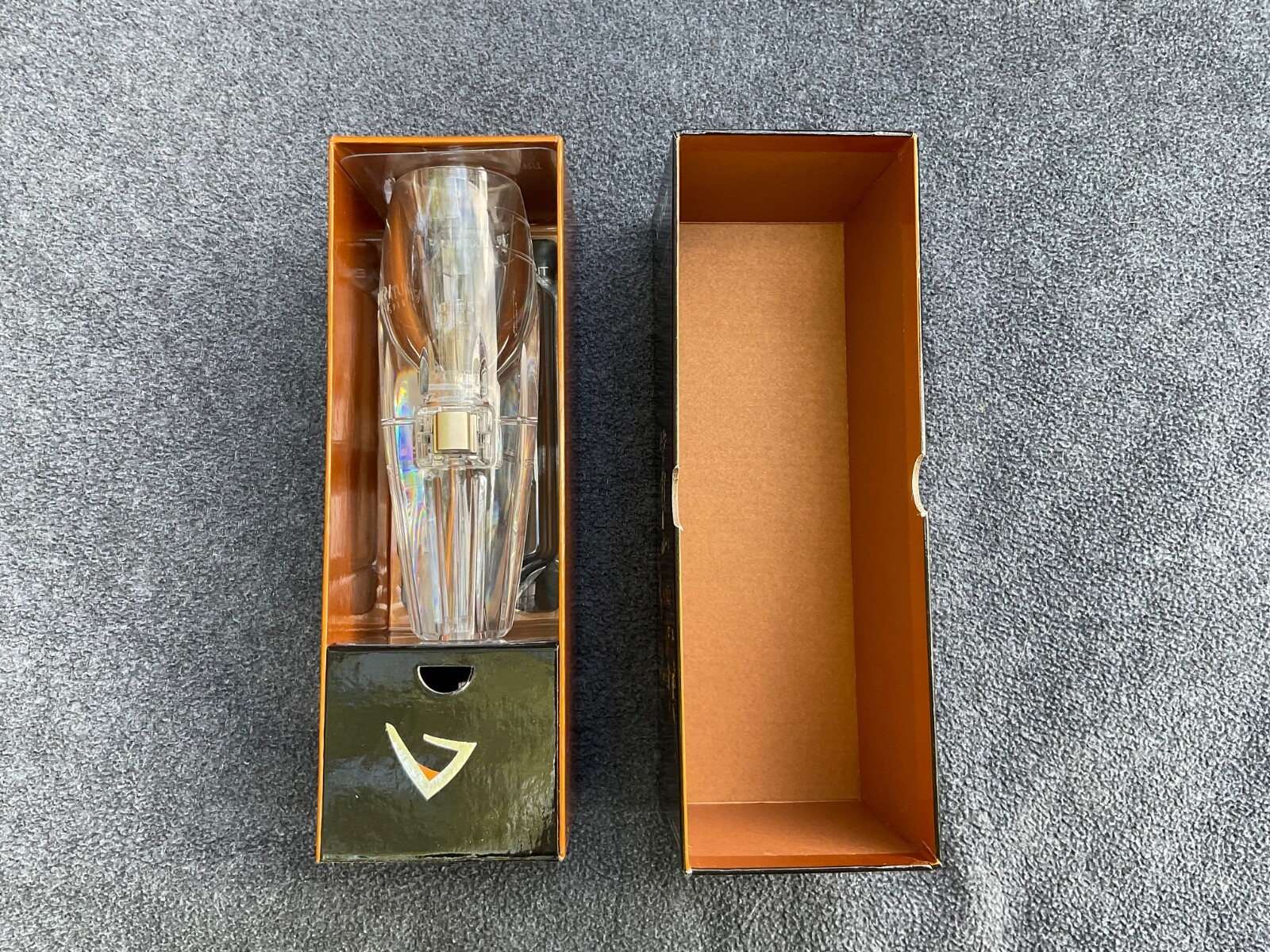 Vinturi DISCONTINUED Spirit Aerator NEW OPEN BOX w/Base Scotch Whiskey Bourbon