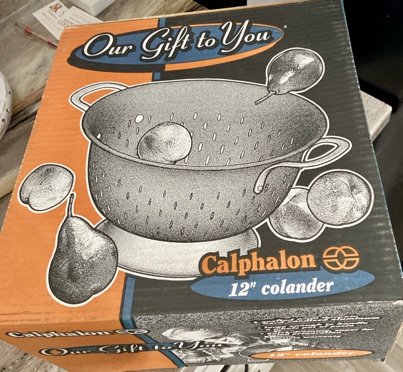 Vintage Large Calphalon Colander Strainer 6 quart 12" Anodized Aluminum G1506GWP