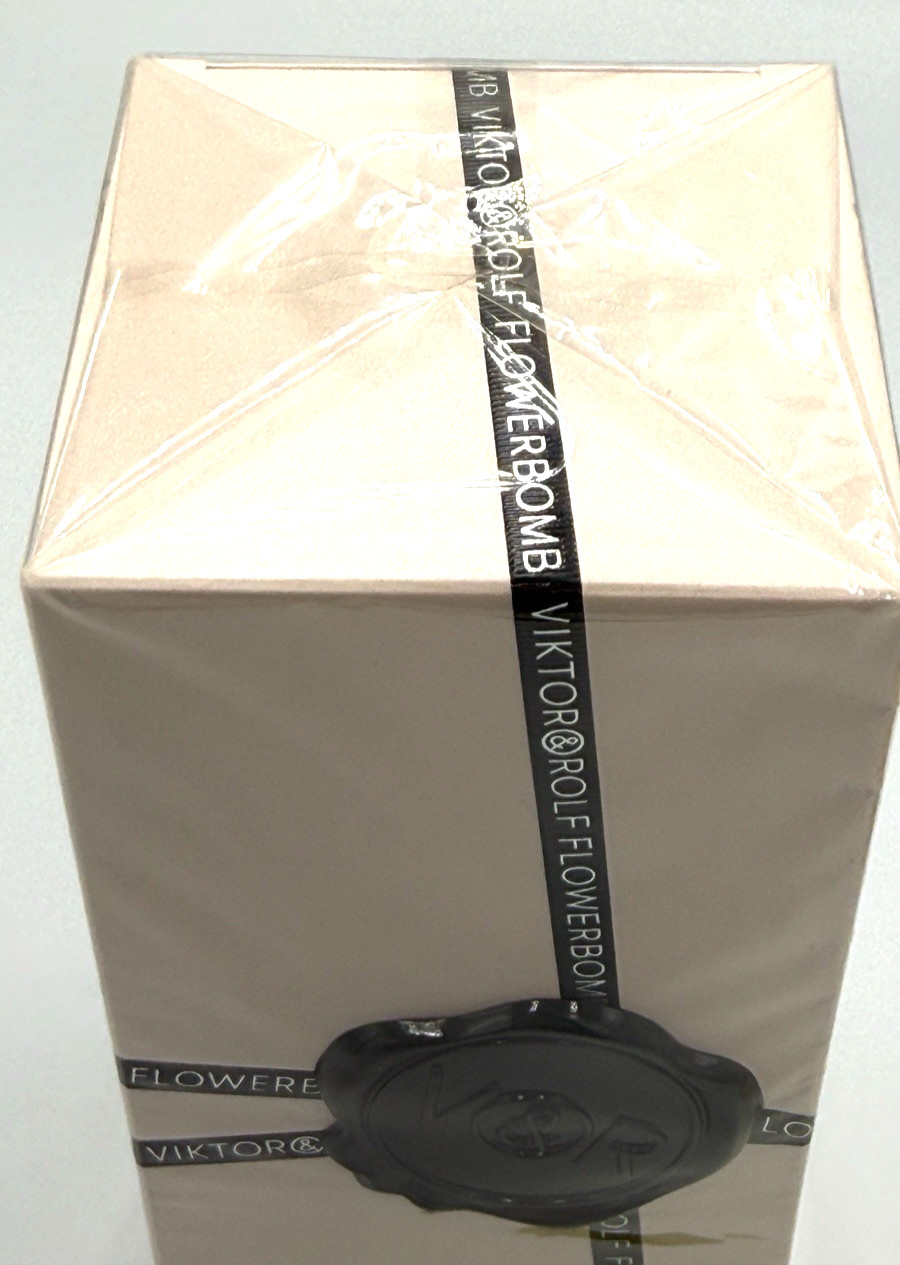 Viktor & Rolf Flowerbomb Bomblicious Perfumed Bath Body Oil 300ml Factory Sealed