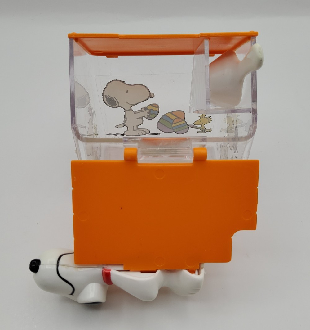 Snoopy Easter House Treat Box 2000 Peanuts Storage Candy Container Woodstock Rar