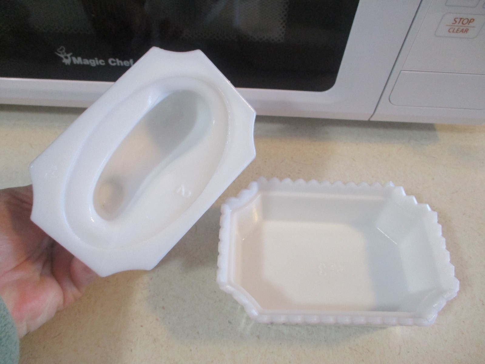 Westmoreland Milk Glass Bunny On A Nest Covered Dish