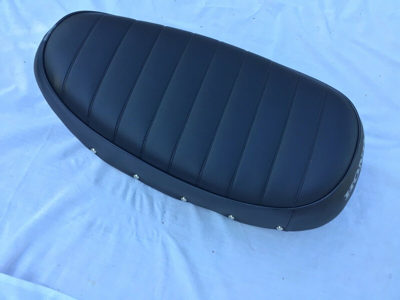 fits 1969-1971 honda CT70 Trail 70 High Quality Split Seam Seat Cover + buttons