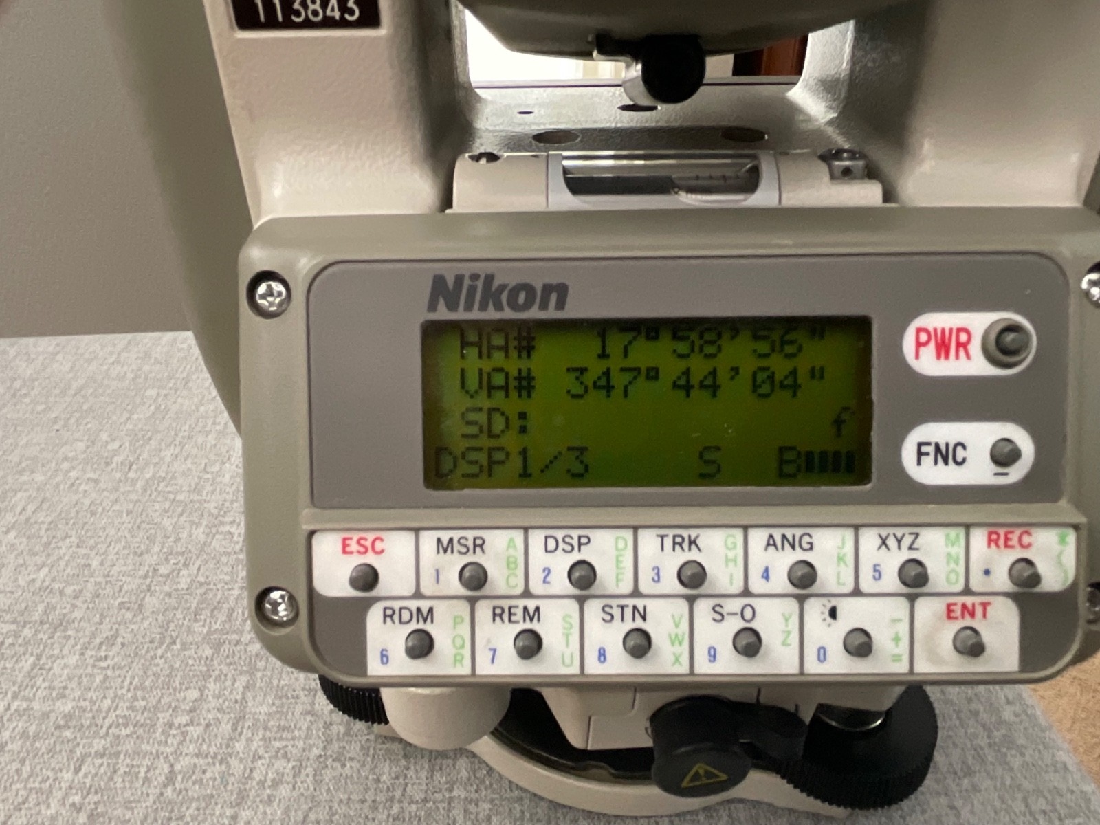 Nikon DTM-420 Surveying Total Station 2 Battery, charger + Case