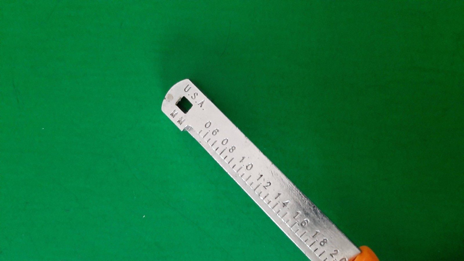 Snap-on Tools Spark Plug Gapper Gap Ramp Gauge Orange Hard Handle FBP1