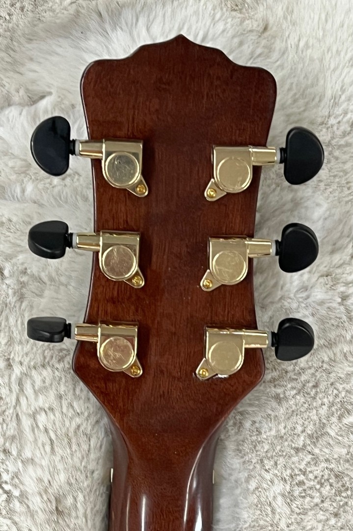 Luna Guitars Vista Mustang Wild Horse Body Acoustic Electric Guitar