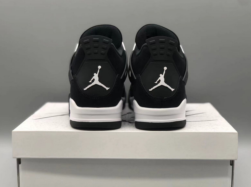 Jordan 4 Retro "White Thunder" Men's Size Mid Top Basketball Shoes