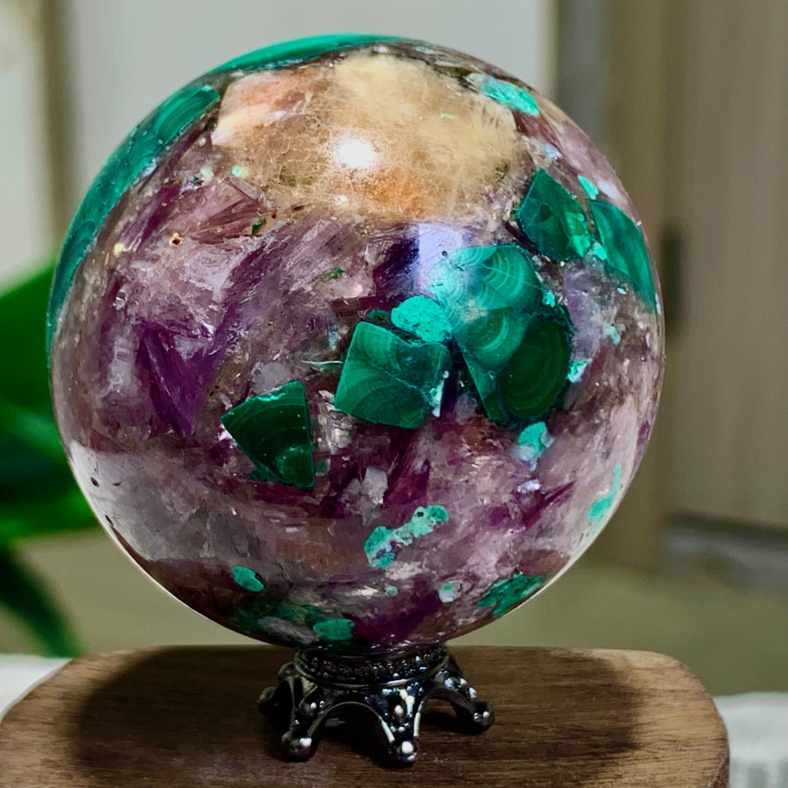 127G Newly discovered rare malachite purple mica symbiotic sphere restoration
