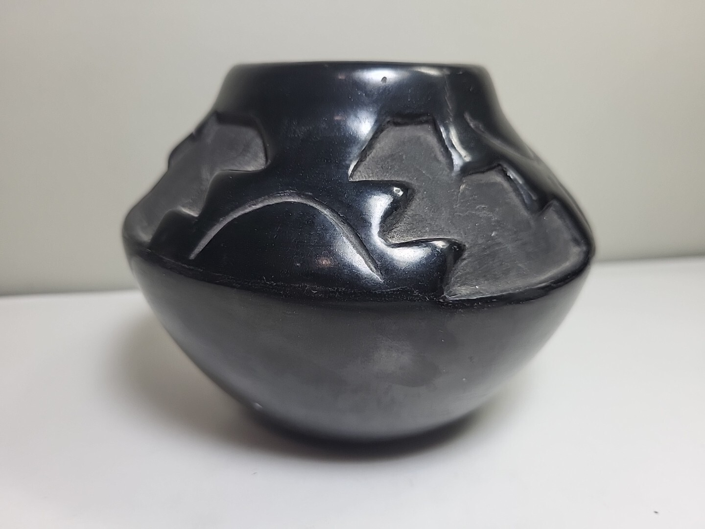 Early Julia Martinez Santa Clara Pueblo Pottery Bowl Jar Vase