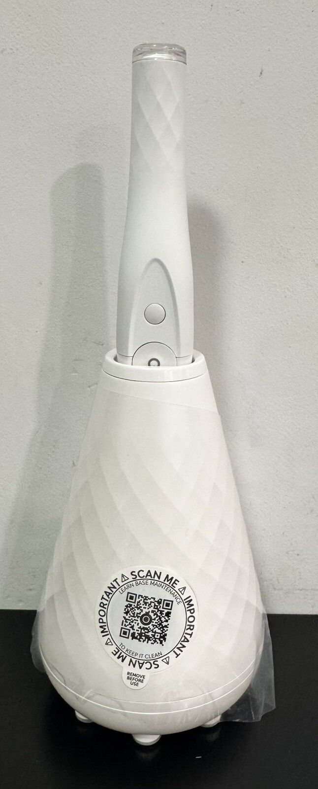 Tao Clean UMMA DIAMOND Sonic Toothbrush with UV Sanitizing Cleaning Station WHT