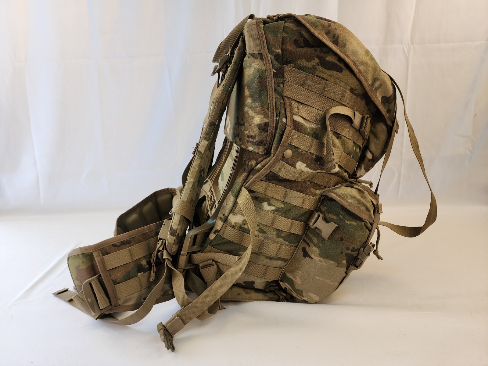 Good - MOLLE 4000 Large Field Pack OCP Multicam Complete Military Backpack
