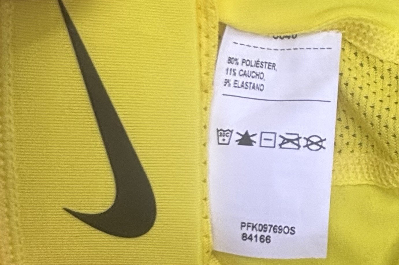 Nike Football Oregon Ducks Team Issued Yellow & Black Skull Cap BRAND NEW!