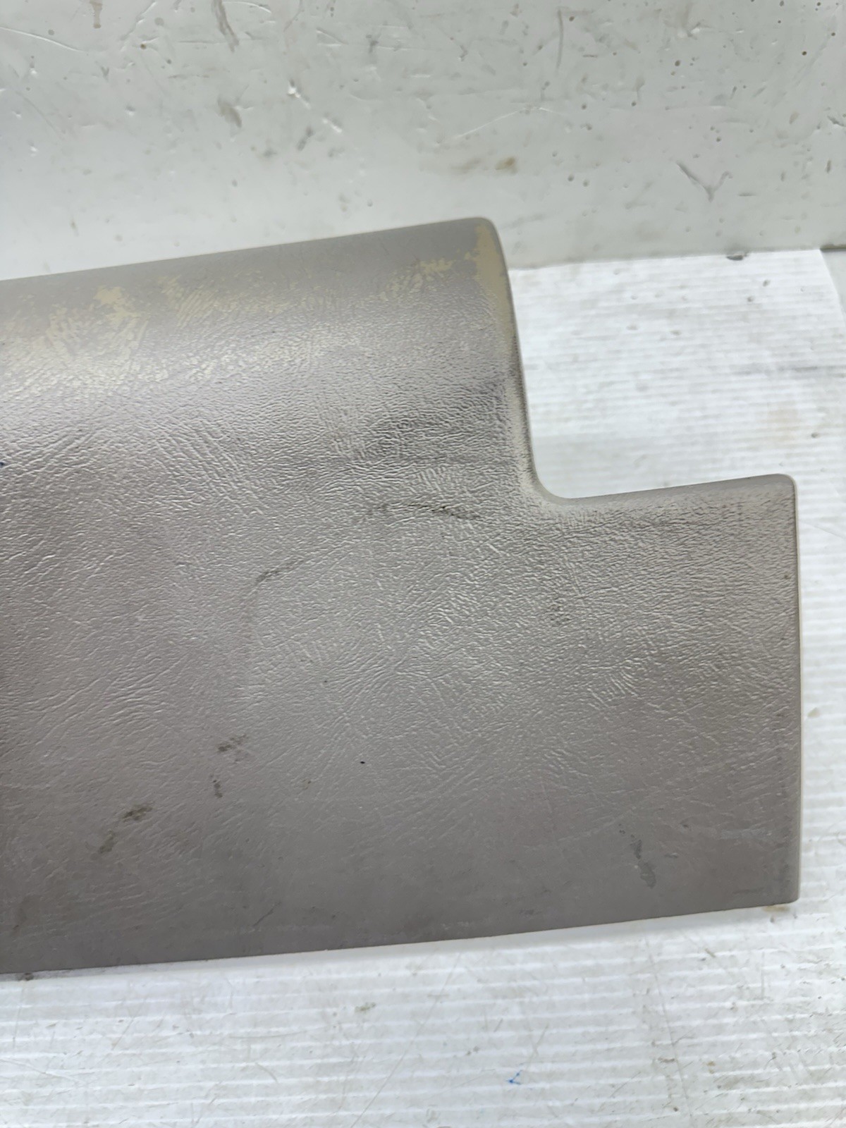 95-99 TRUCK OBS Silverado Tahoe Sierra Suburban Yukon Glove Box Storage Grey S2