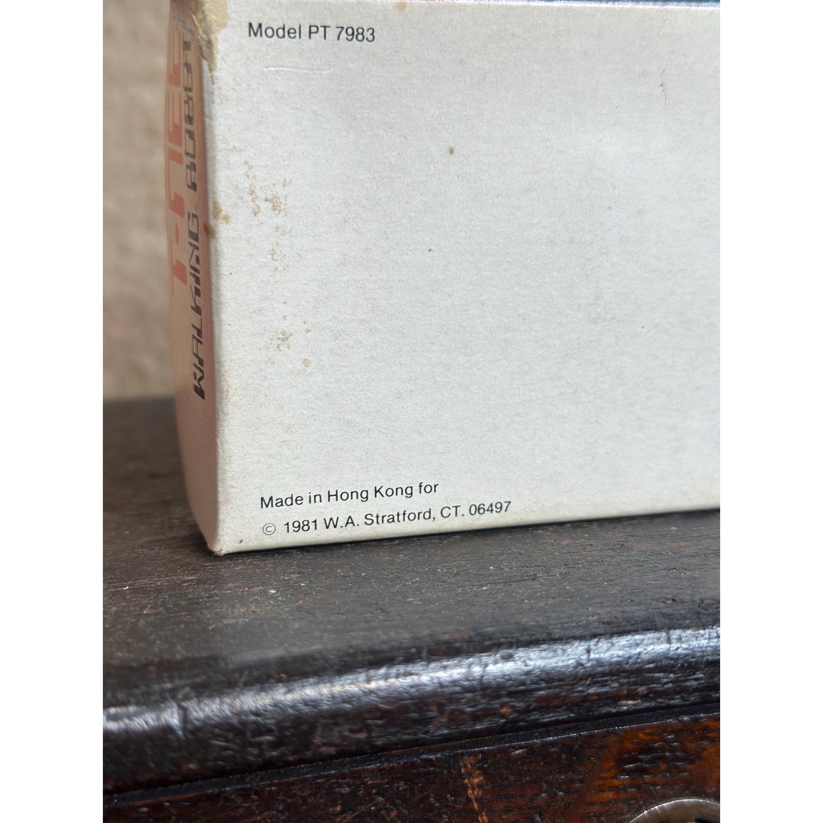 Vintage 1980s Working T-NEE Wind-Up Walking Robot in Original Box