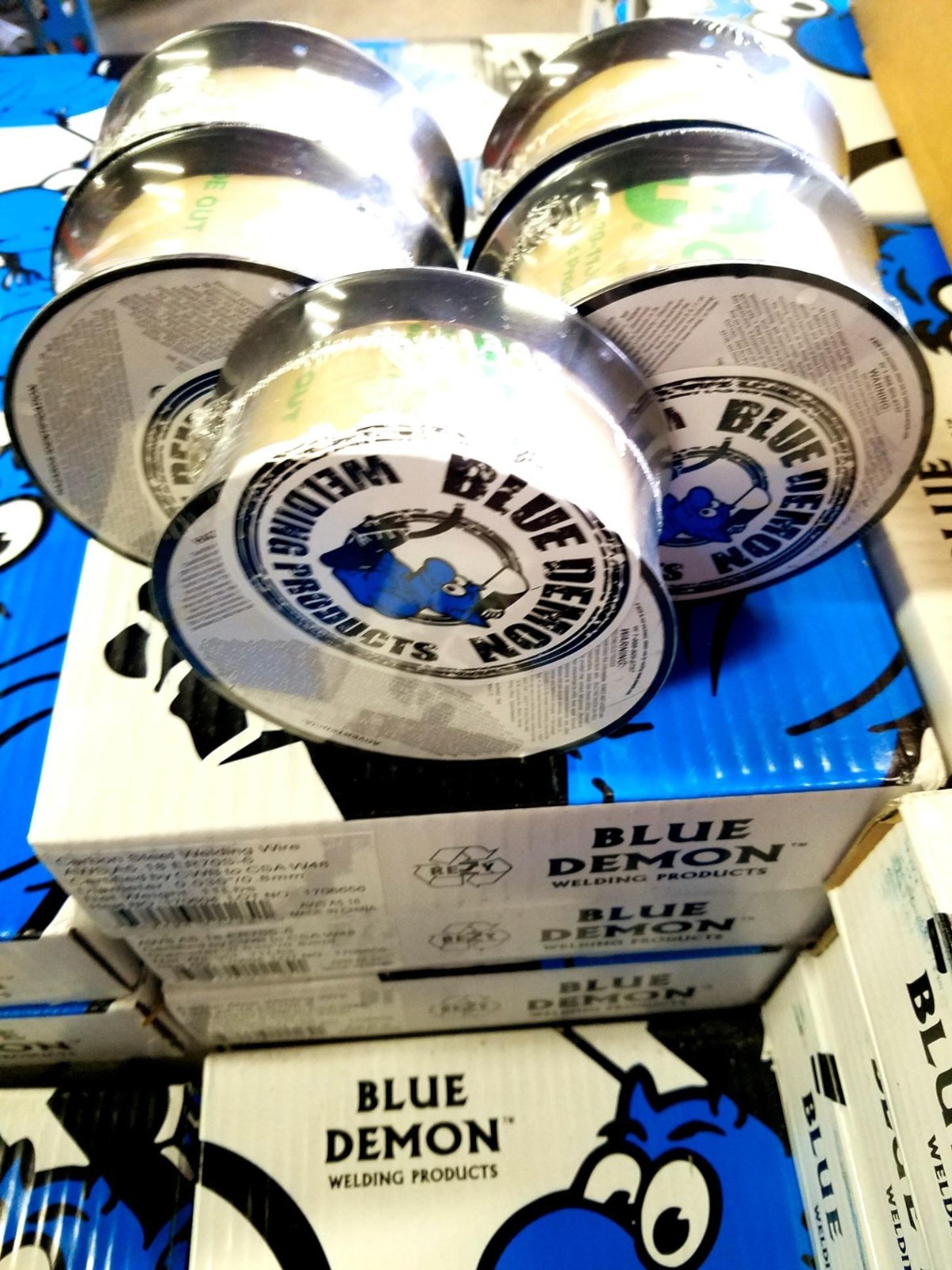 E71T-11 .030 2 Lb 5 Pack MIG  Gasless Flux Core Welding Wire  Blue Demon