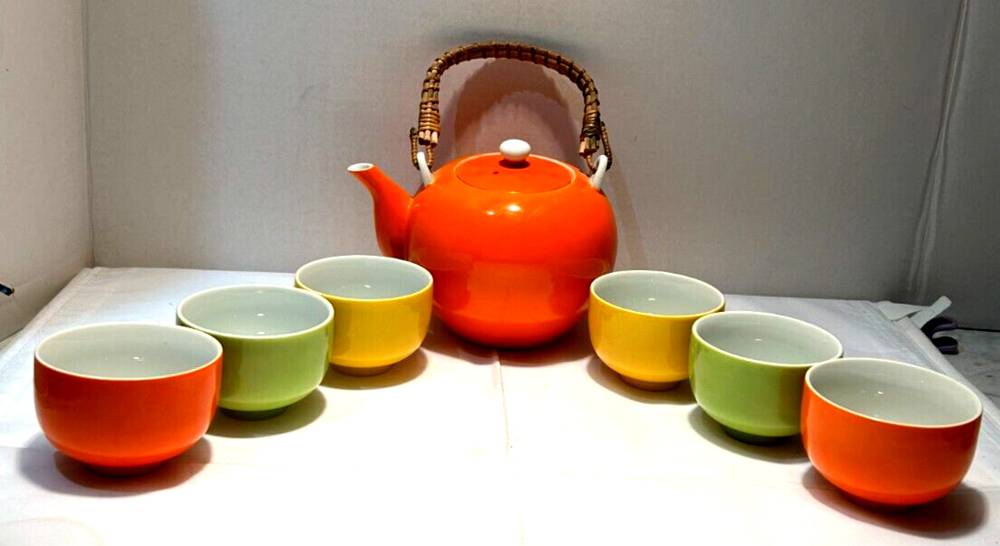 Ratan Handle Ceramic Orange Tea Pot and 6 Cups Made in Japan