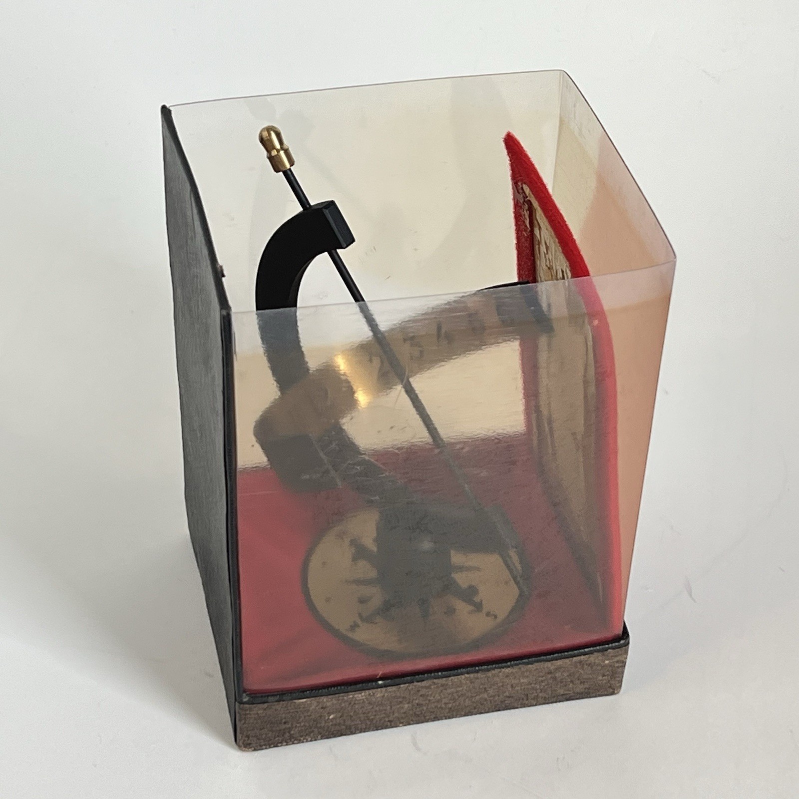 Vintage Sundial Mid Century Modern 60’s Sun Clock Metal And Brass 7 Inch