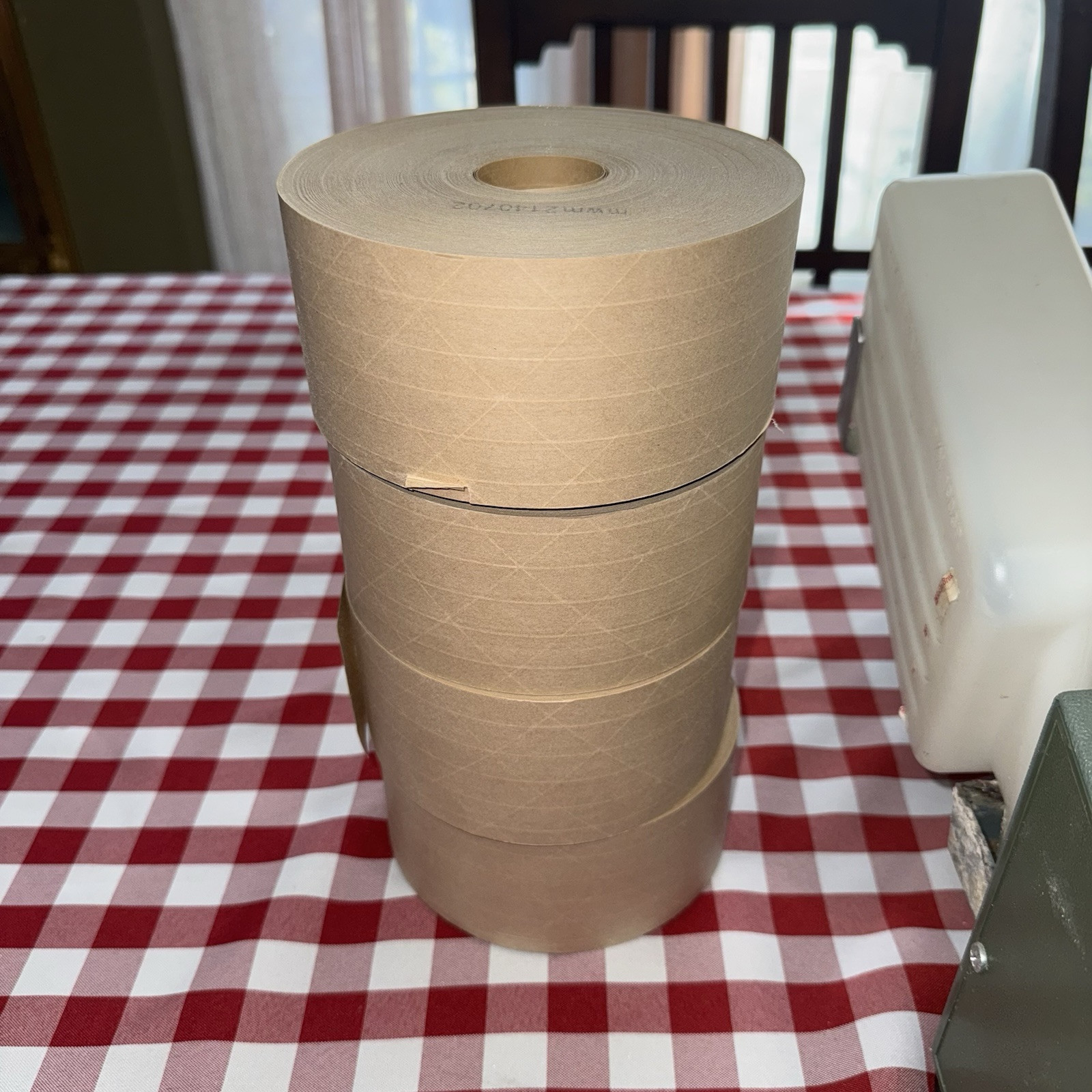 Marsh Gummed Tape Dispenser Model 5HT Hand Taper + 4 Rolls Of Tape