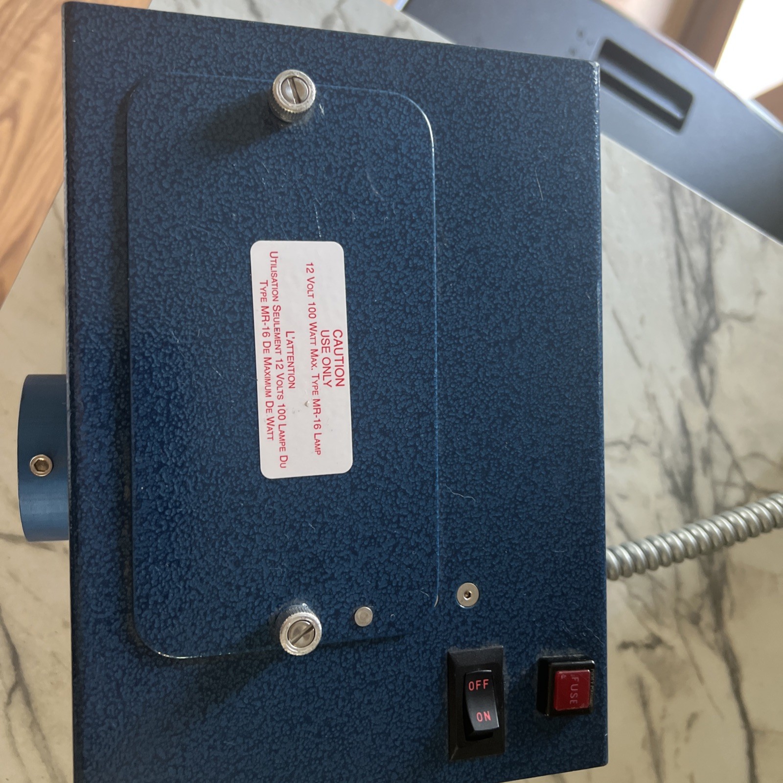 Gulf Fiberoptics Portable Lamp ; Model 100H031 ; 120 VAC 60 Hz voltage