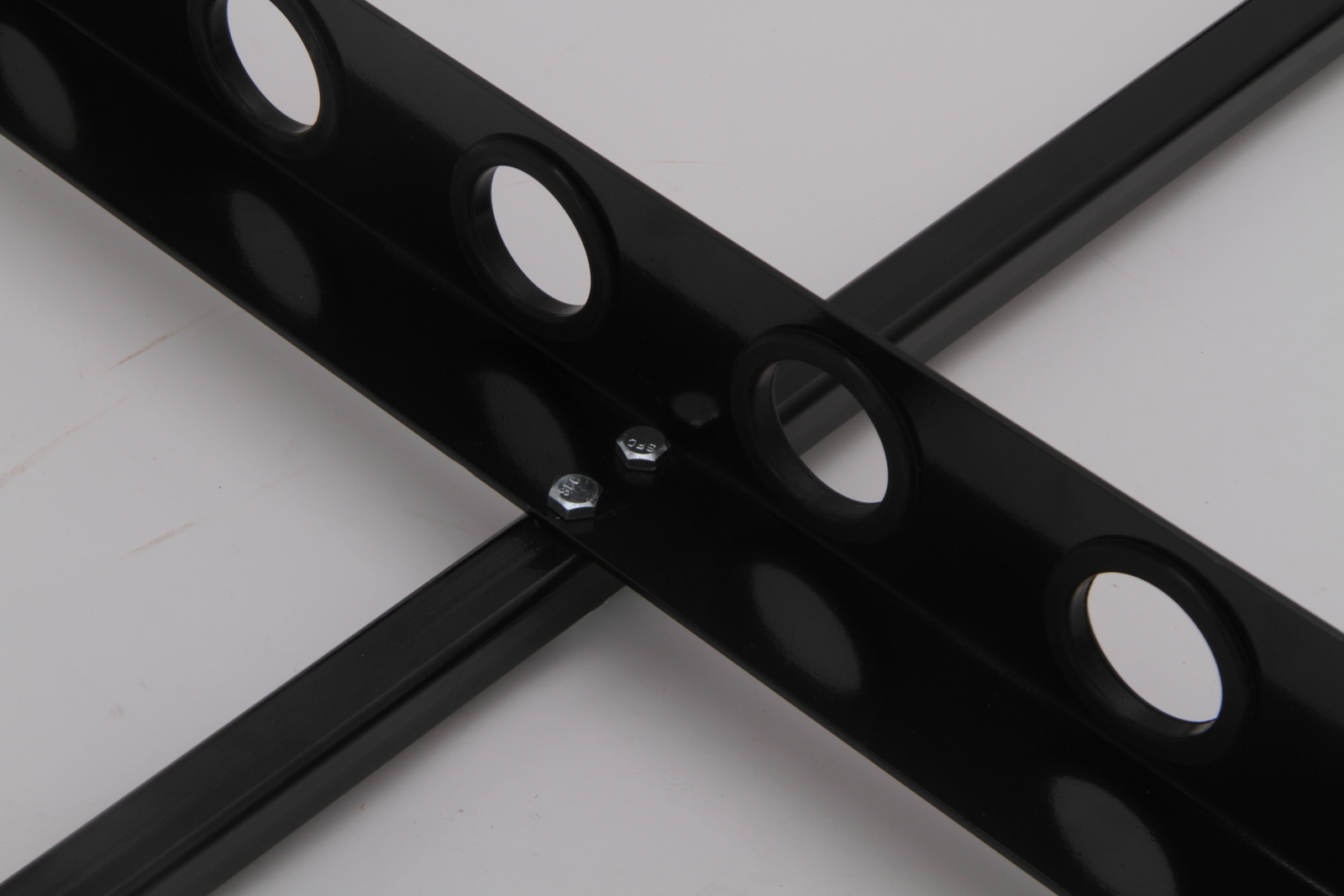 6-Slot Horizontal Tool Storage Rack for Trailers–Holds Shovels, Rakes & Pickaxes