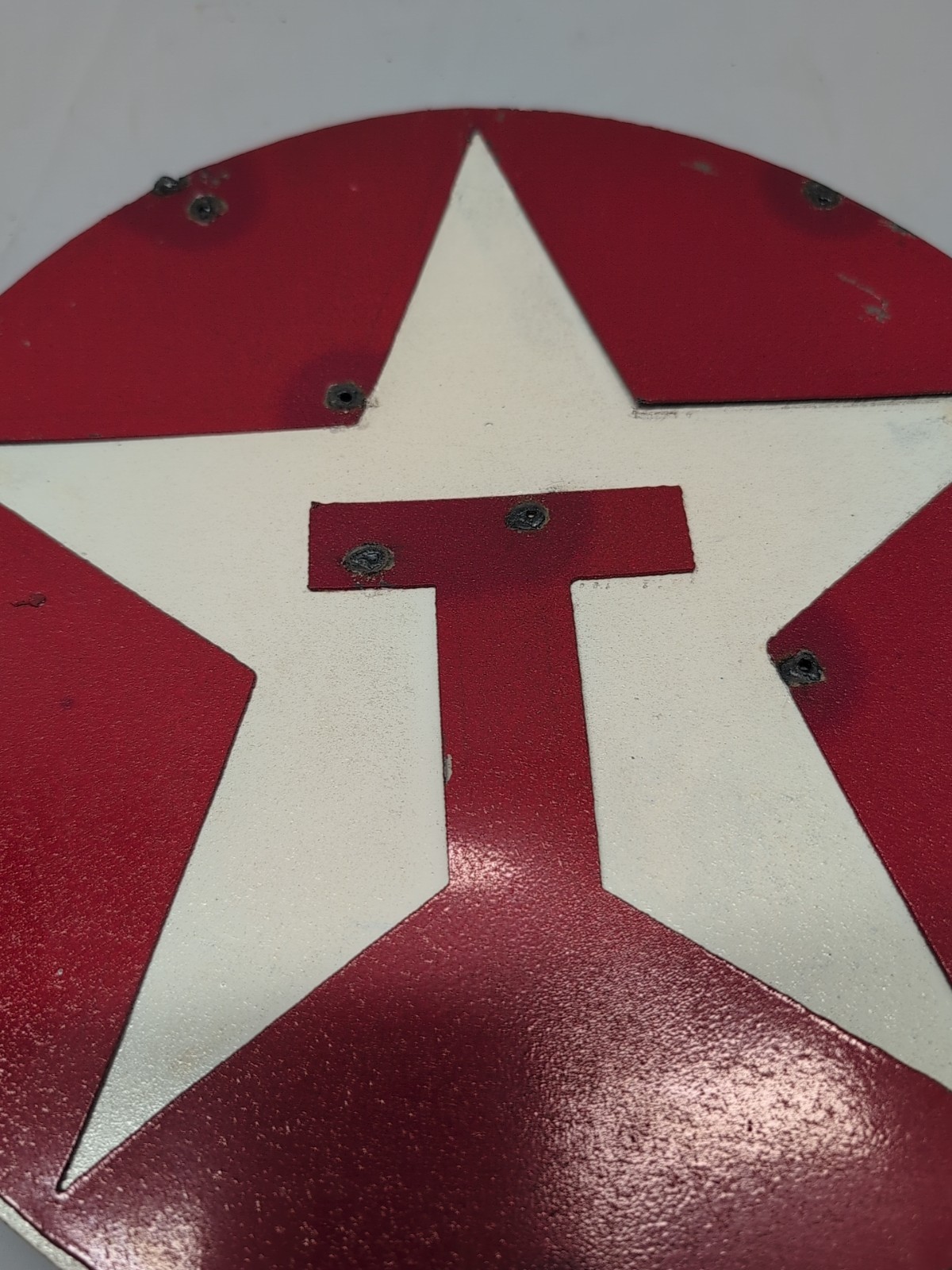 Texaco 10" Diameter Novelty Metal Sign Made In Mexico Distressed Layered
