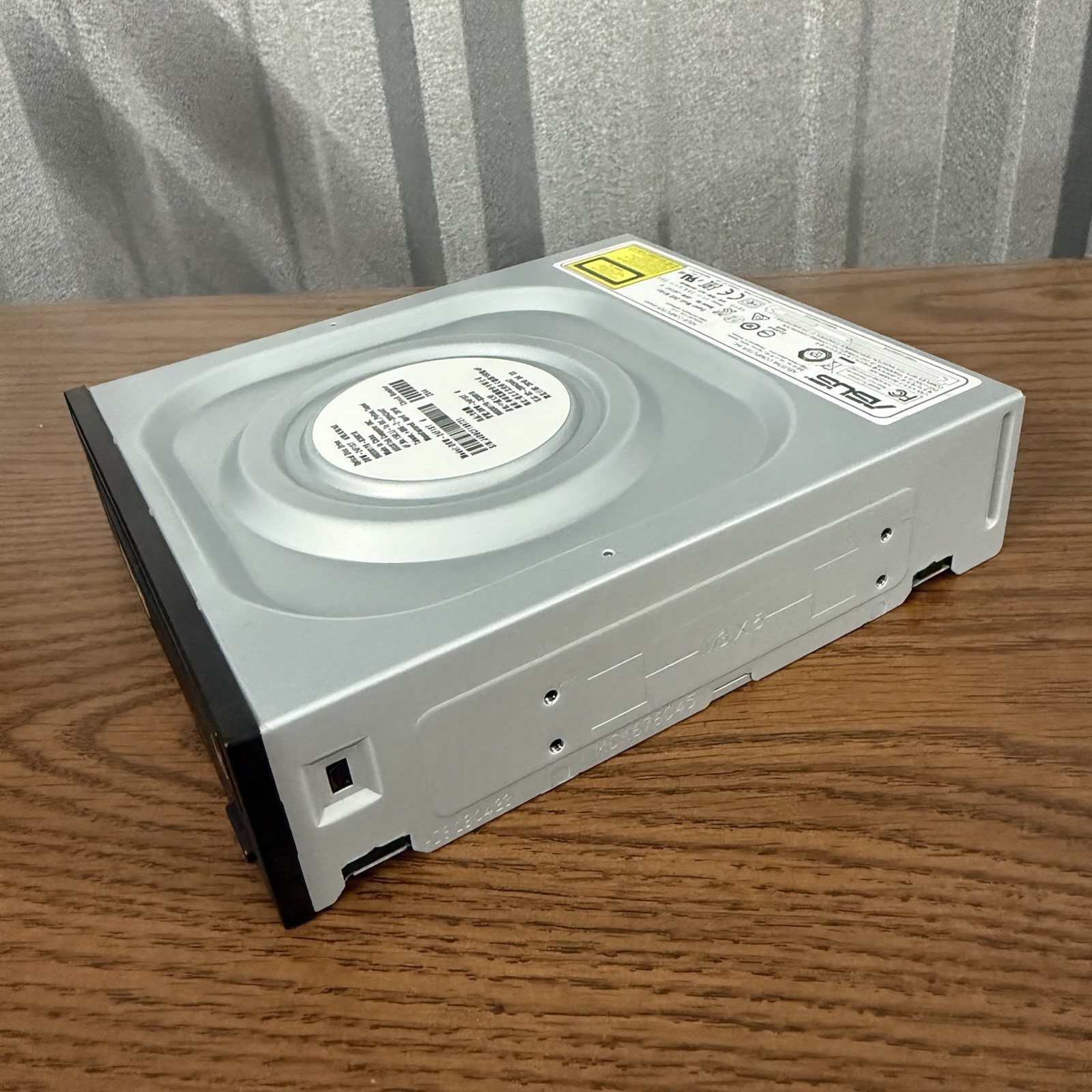 ASUS DRW-24F1ST D Internal Desktop SATA DVD Drive