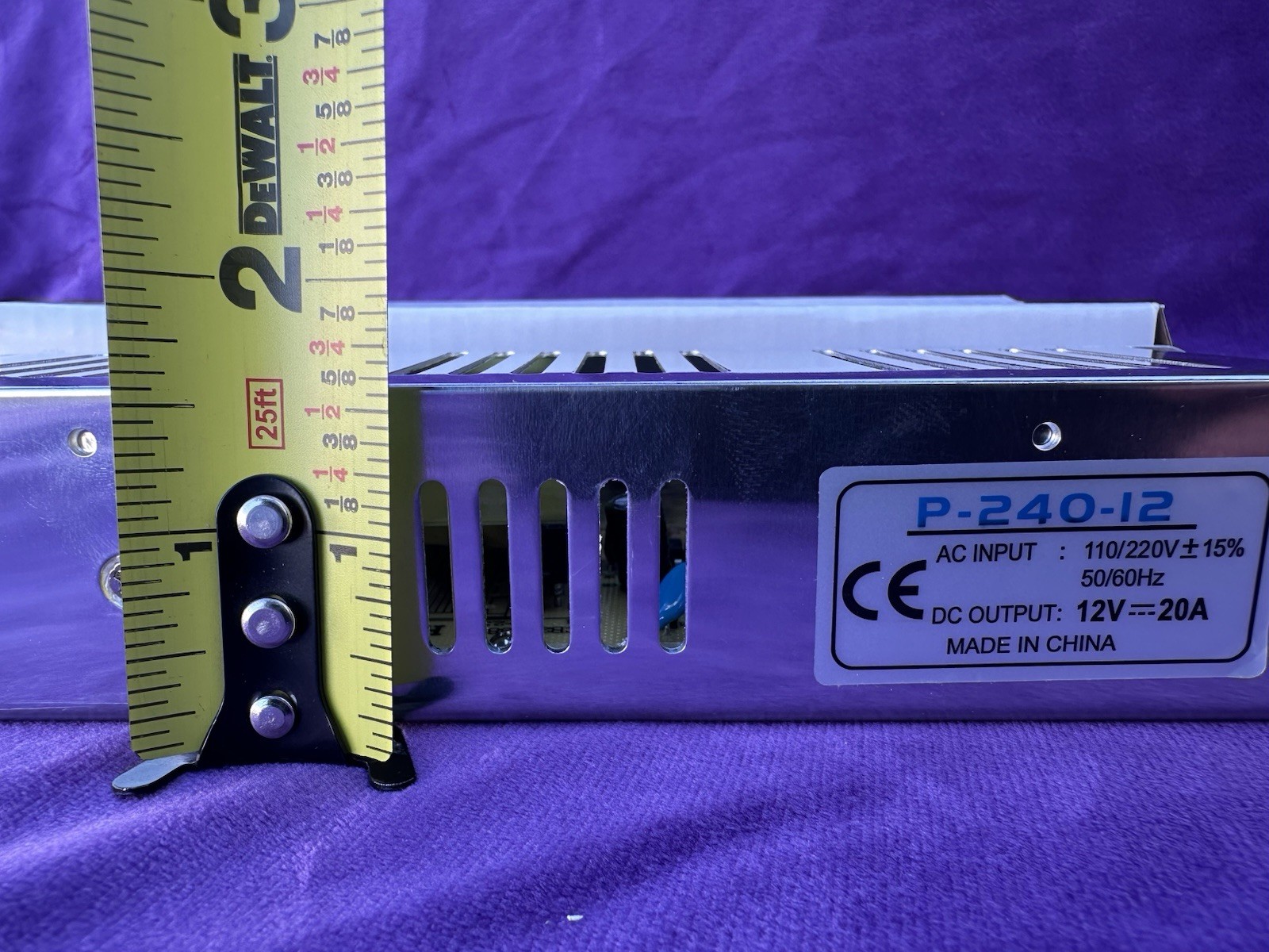 AC 110V/220V to DC 12V 20A 240W Universal Regulated Switching Power Supply Adapt