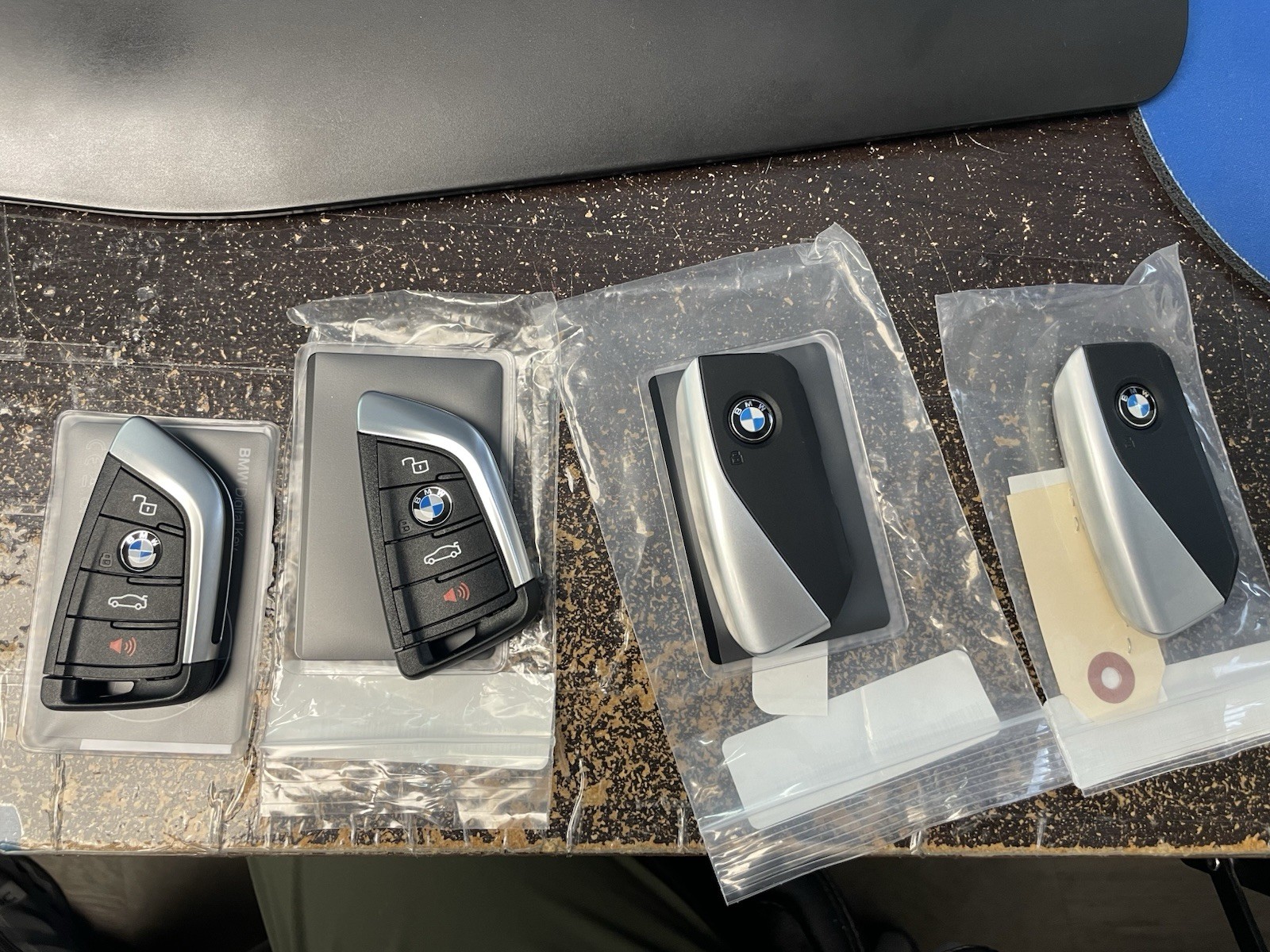 Lot of 4 OEM BMW Smart Key Fobs Genuine Factory Keys – Untested