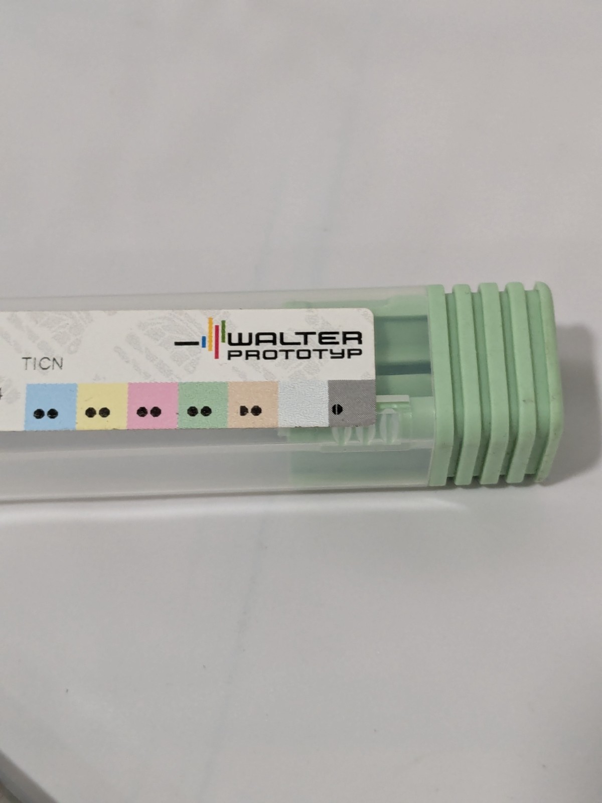 WALTER H5388006-UNF5/16 TPI 24 INT 3FL CARBIDE THREAD MILL 5570489