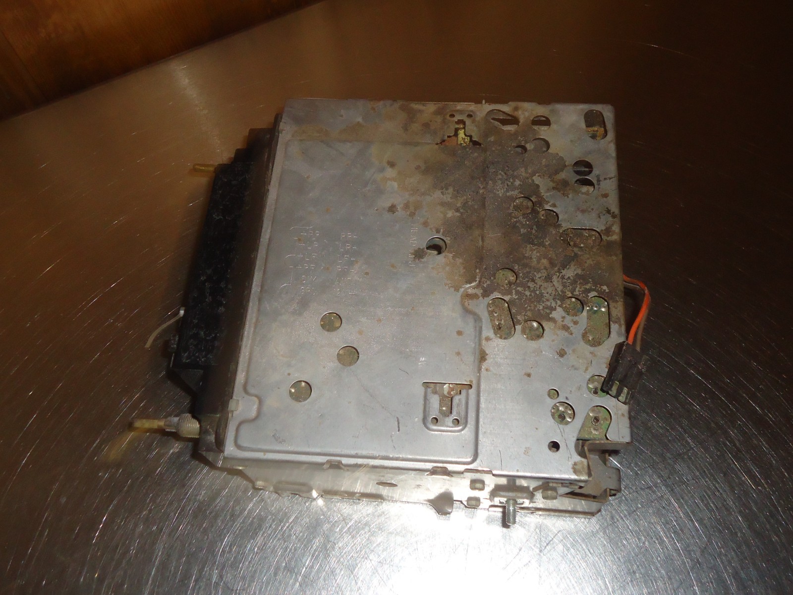 OEM Delco AM/FM Cassette Radio 16034753 1980's Chevrolet Pontiac Buick Olds GM