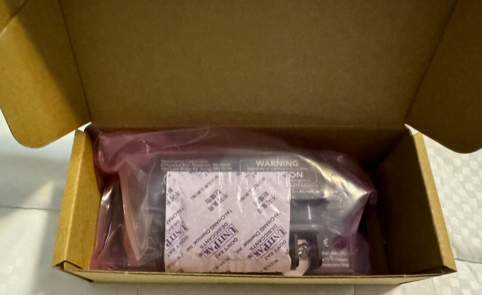 Morningstar Sunsaver Solar Charger Control SS-10L-12V-Gen3 NEW in box