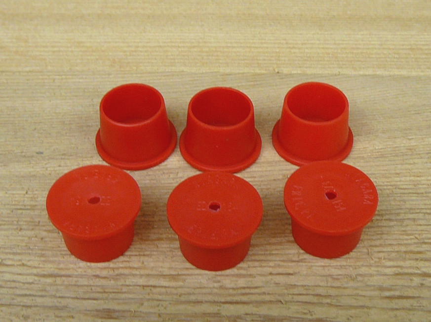 Songbird Essentials Holland Hill 6 Pack Replacement Red Cap Hummingbird Feeder.