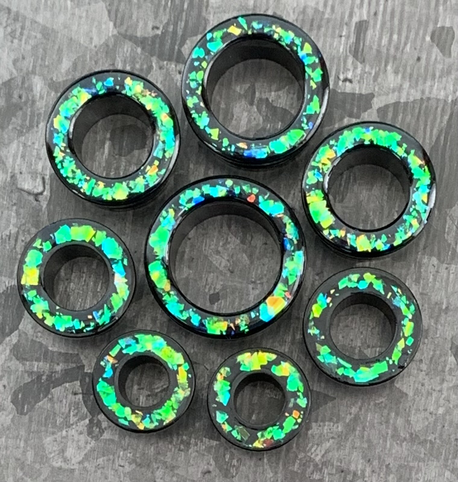 PAIR Green Opal Glitter Rim Screw Fit Tunnels Ear Plugs Earlet Rimmed Gauges