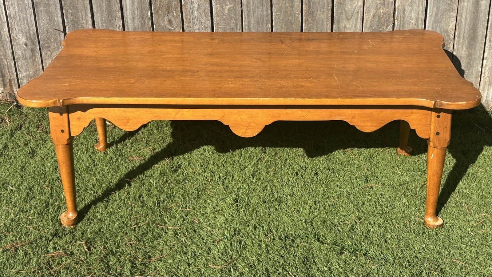 Vintage Mid Century Maple 1776 Porringer Country French Ethan Allen Coffee Table