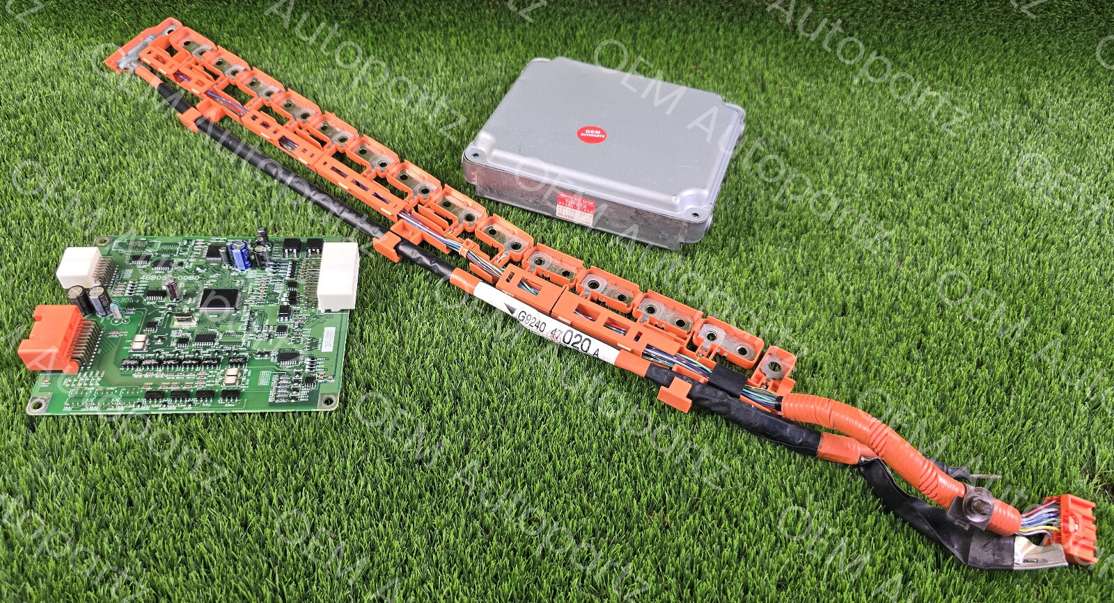 toyota Prius Hybrid 2004-2009 Battery Voltage Sensor with harness 89890-47092