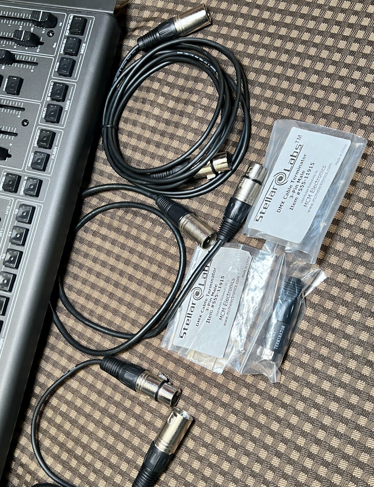 Behringer Eurolight LC2412 Professional 24 Channel DMX Lighting Console + Cables