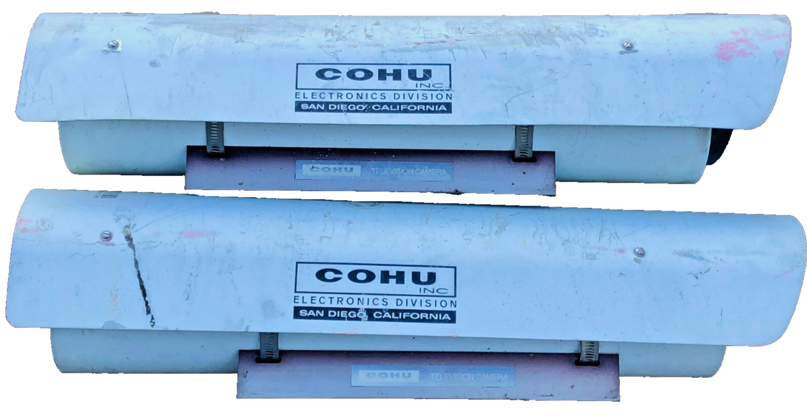 Cohu Surveillance Camera Unknown model For Parts 8242  2PC