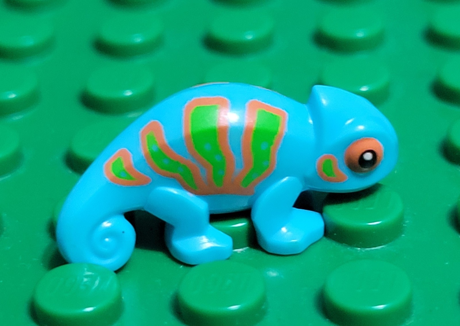 Minifigure Farm Animals Figures Sheep Goat Pigs Snake Tiger