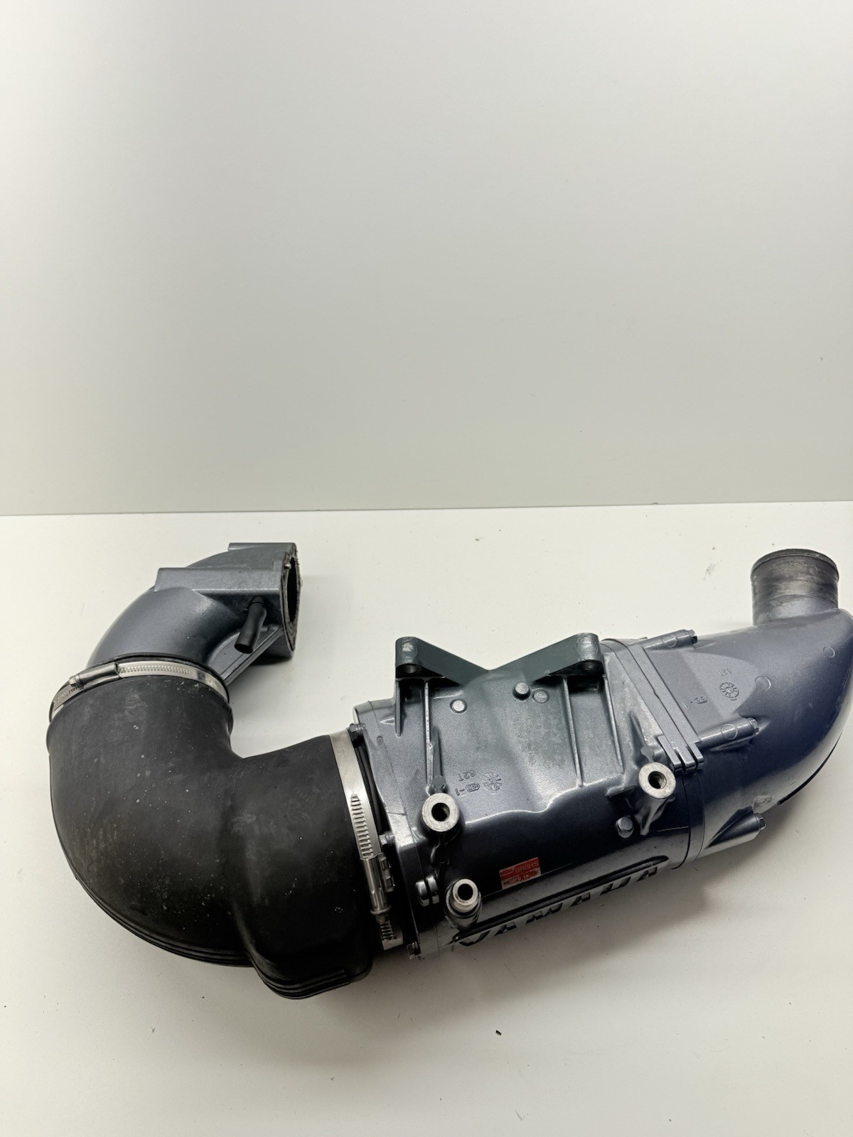 1994-2003 Yamaha WaveRaider WaveVenture XL 700 62t Exhaust Pipe Chamber Muffler