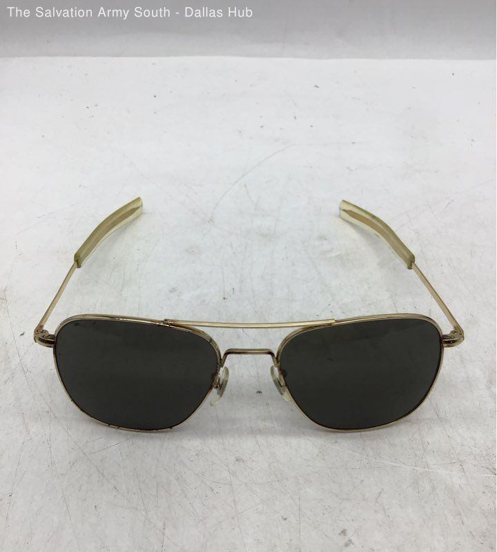 Vintage American Optical Vintage Gold Tone Military Aviator Sunglasses