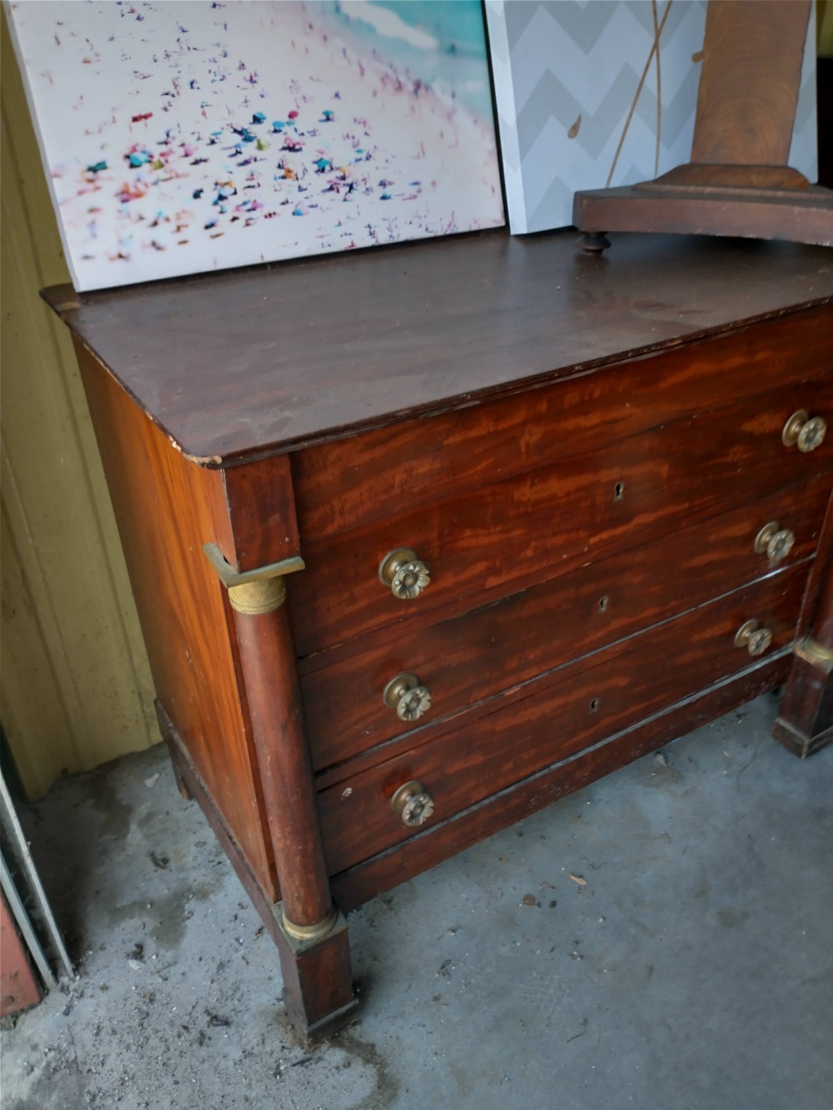 Antique Federal Mahogany Commode or Chest of Drawers Early 19th Century
