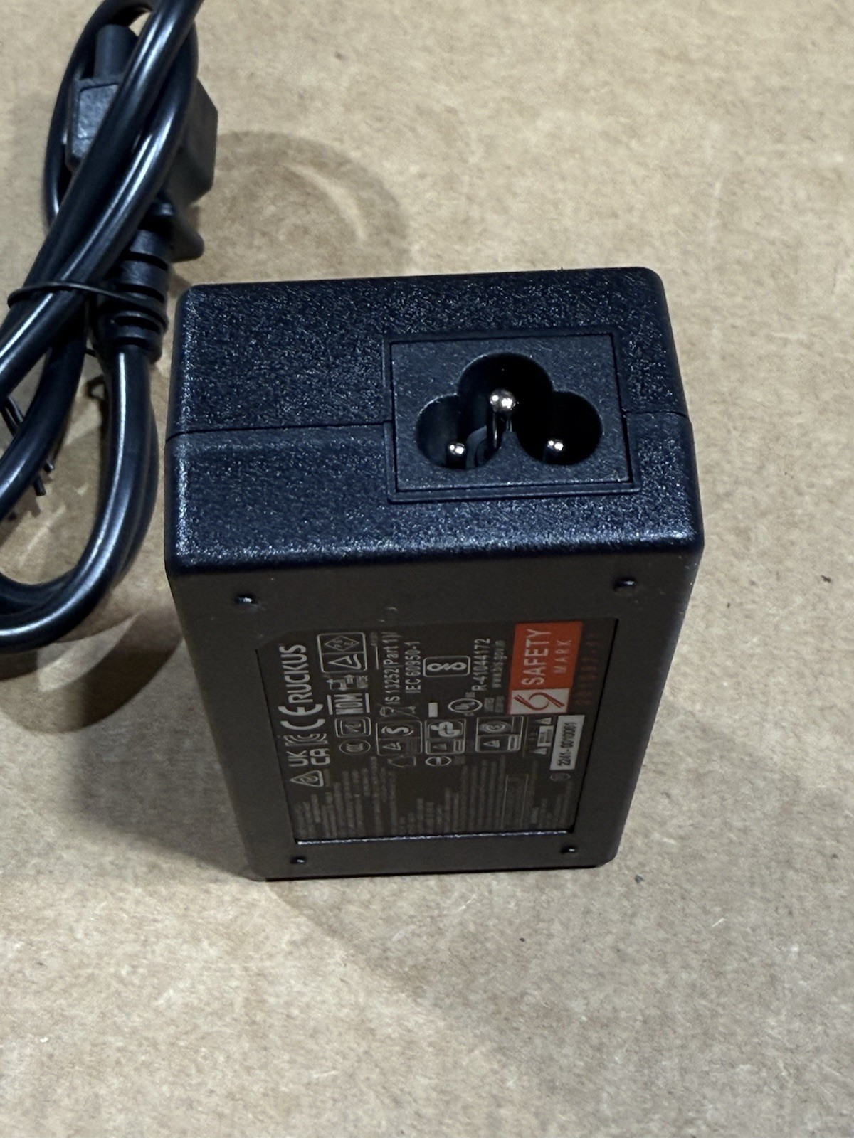 Ruckus 902-0162-US00 Zoneflex PoE Injector New