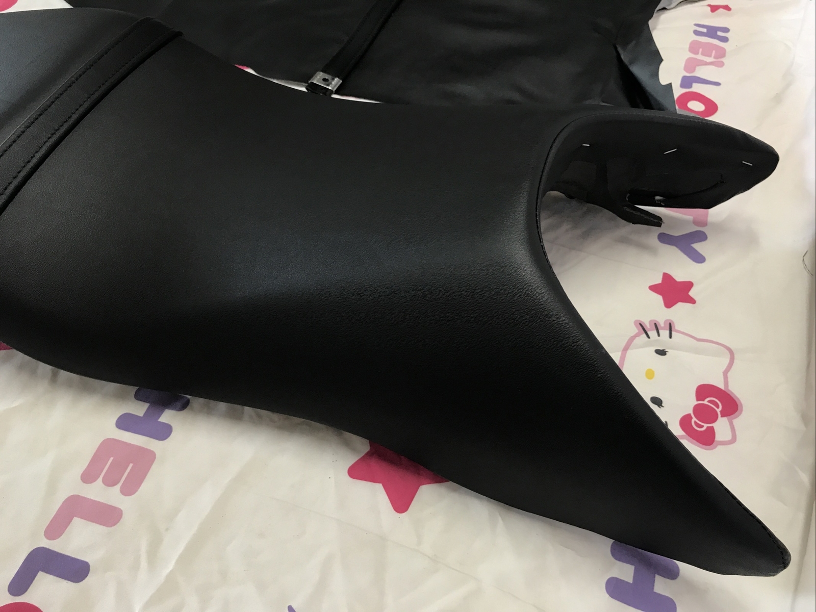 HONDA CBR600 CBR600F4 SEAT COVER CBR 600F4 1999 - 2007 + STRAP (H*-26)