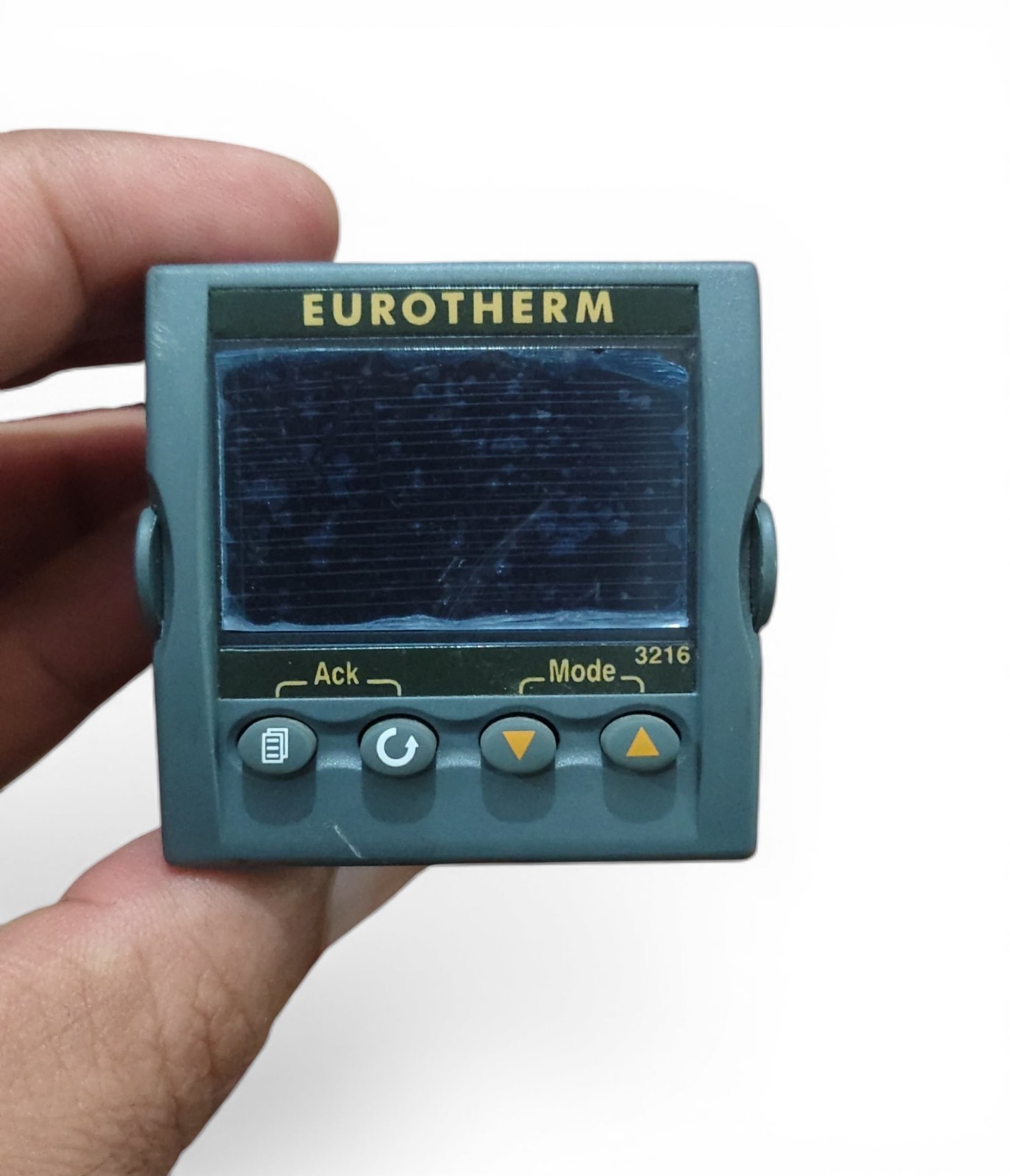 1 PC EUROTHERM 3216/CC/VH/LDXX/R/4CL/G/ENG Temperature Controller