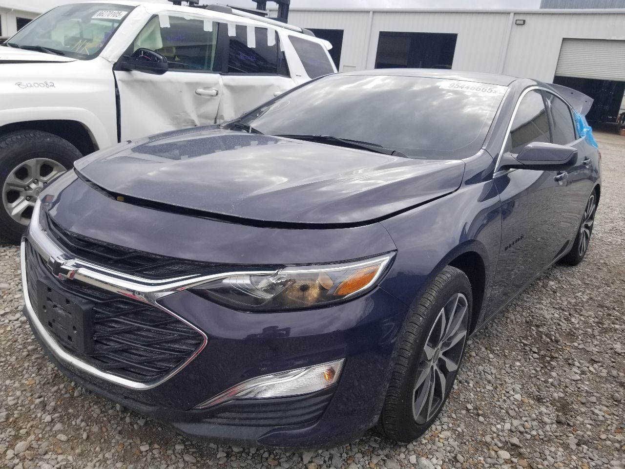 25 CHEVY MALIBU RS FUSE BOX 1.5L ENGINE 42830286